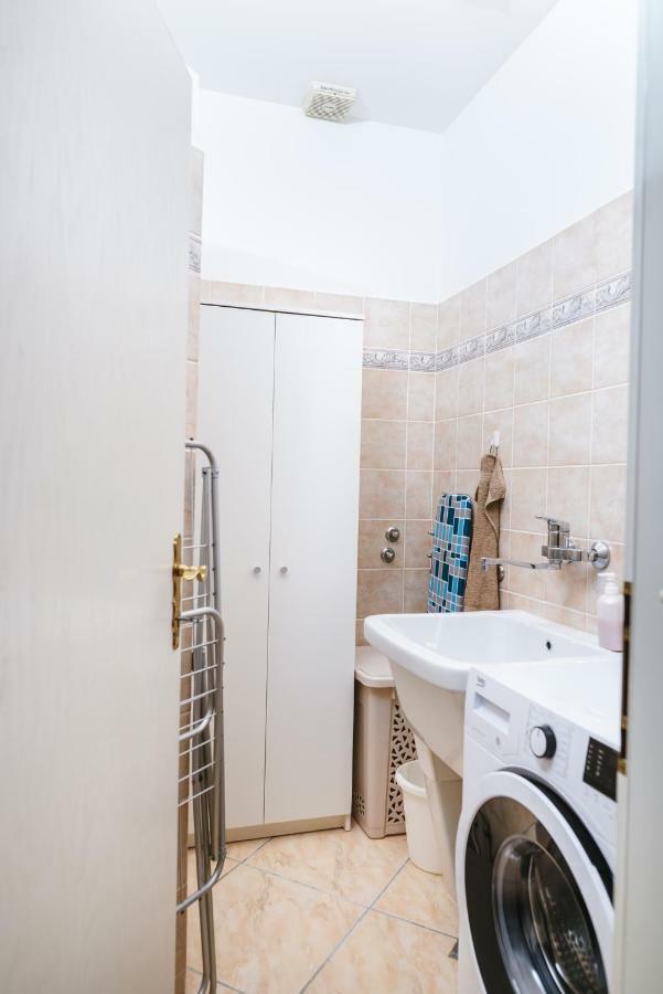 Apartma Barbara 科佩尔 外观 照片
